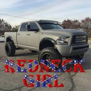 Meet your Posher, Misty